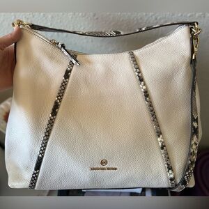 Michael Kors Sienna Leather Shoulder Bag-EUC